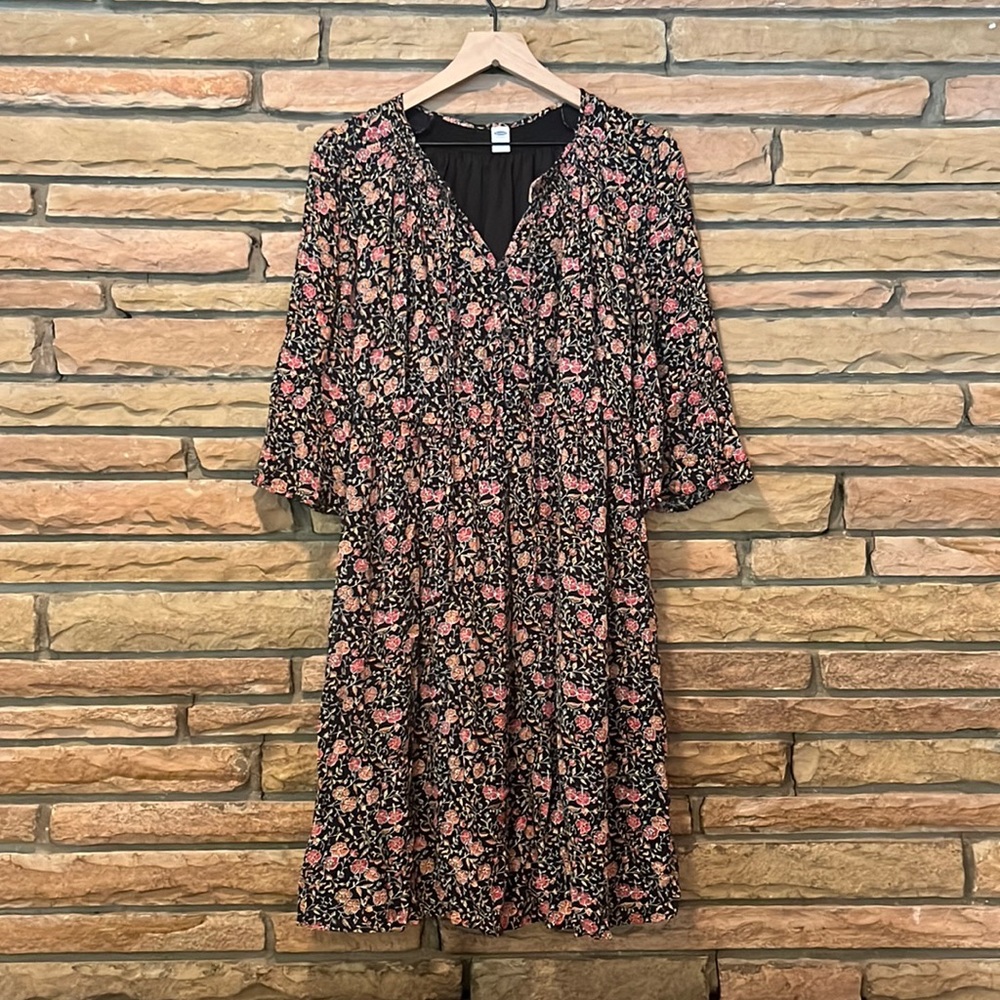 OLD NAVY || Floral Midi Dress
